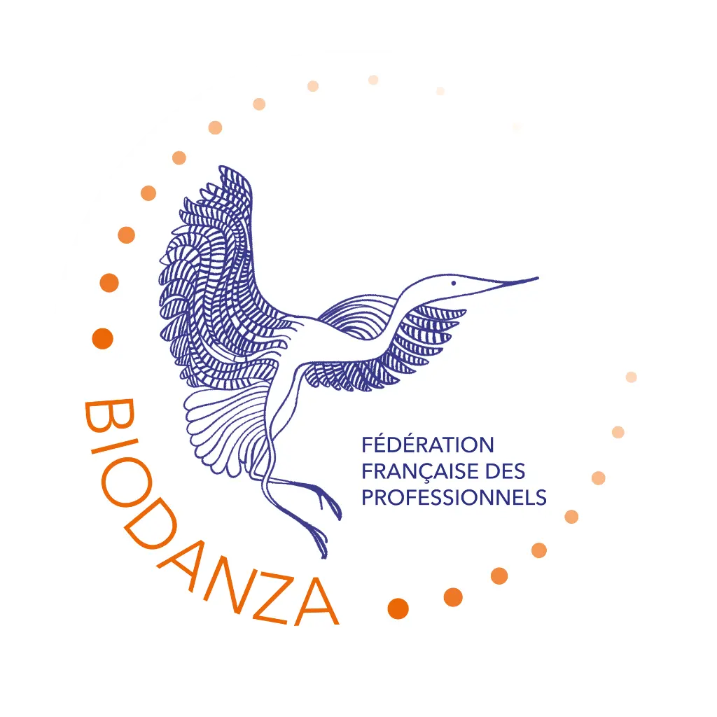 Le logo de la Fédération Française des Professionnels de Biodanza est une grue qui prend son envol