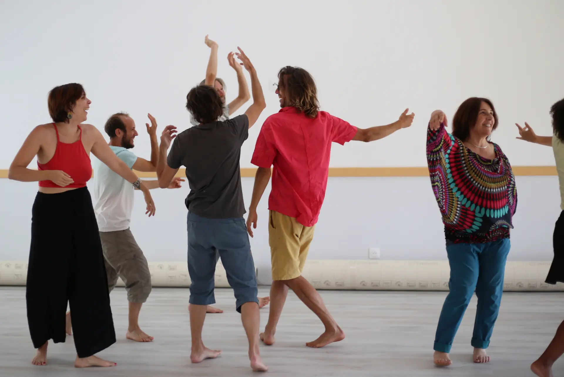 Cours de Biodanza à Bédarieux facilité par Christophe Brumbt